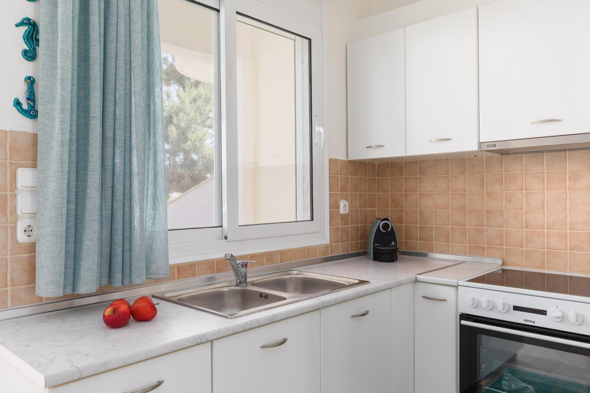 Alexandra'S Maisonette. Paralia Dionysiou Exterior foto